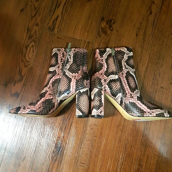 Marc Fisher Heeled Bootie - Picture 2 of 7